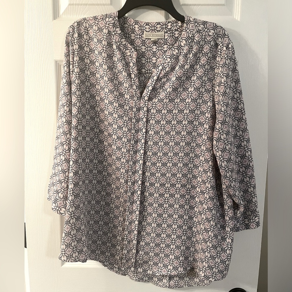 Dana Buchman blouse
